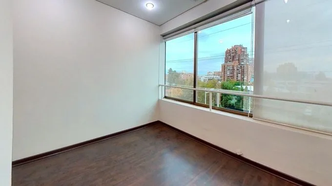 Arriendo de Oficina en Las Condes, Oficina metro Manquehue (27603) - 1