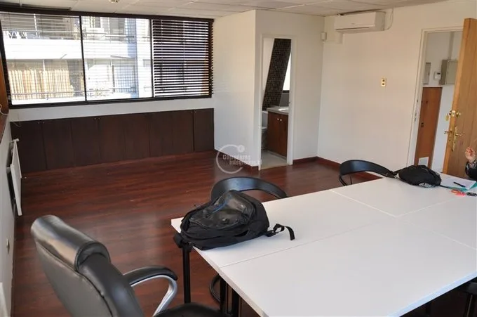 Arriendo de Oficina en Las Condes, Roger de Flor / Carmencita