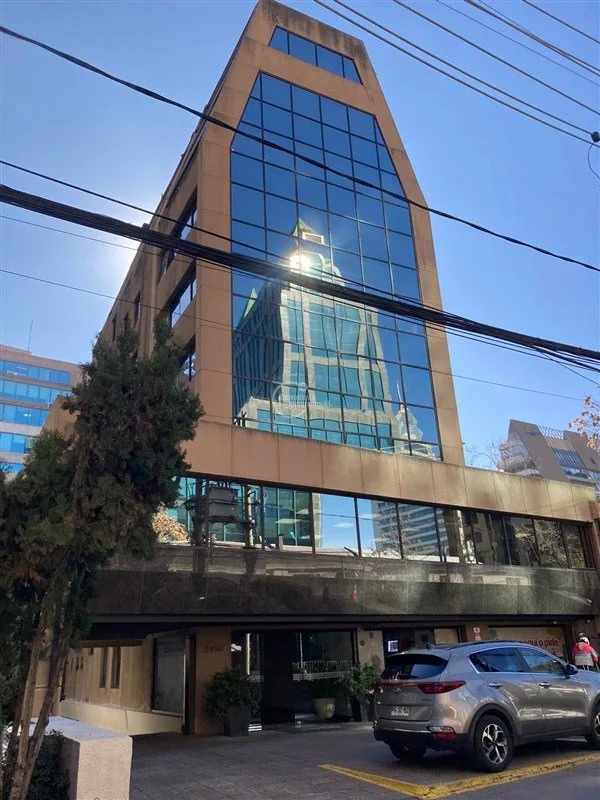 Arriendo de Oficina en Las Condes, Amplia oficina en Las condes (89218)