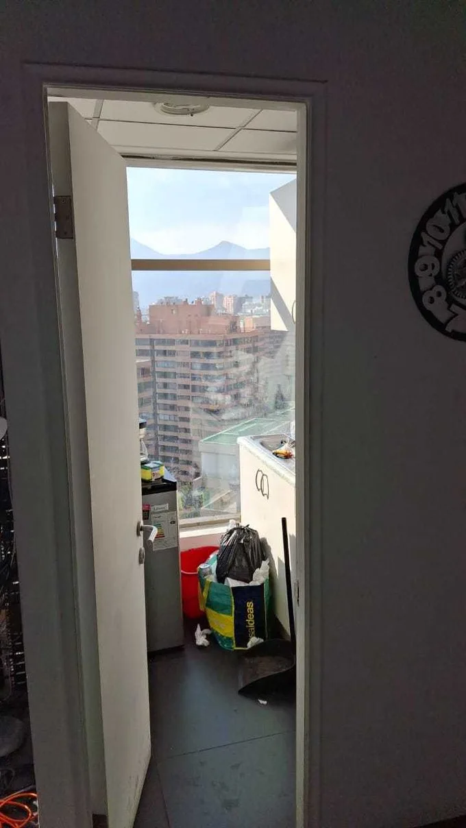 Arriendo de Oficina en Las Condes, Trabaja en Apoquindo Oficina Cerca del Metro  (116051)