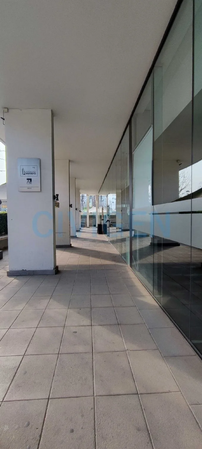 Arriendo de Oficina en Lo Barnechea, Conveniente Oficina 30m2 (128400)