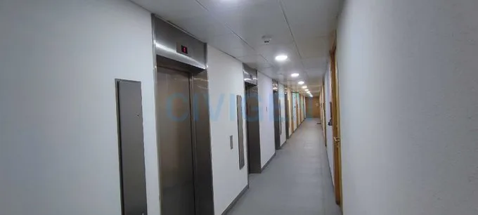 Arriendo de Oficina en Lo Barnechea, Conveniente Oficina 30m2 (128400)