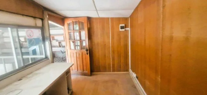 Arriendo de Oficina en Peñalolén, Espacio Luminoso Ideal para Empresas (130208)