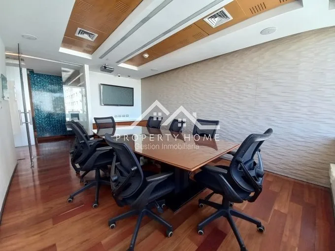Arriendo de Oficina en Providencia, Amplia y full equipada metro tobalaba providencia