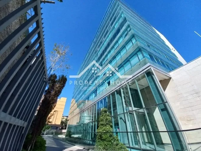 Arriendo de Oficina en Providencia, Amplia y Luminosa Oficina en Providencia (128600)