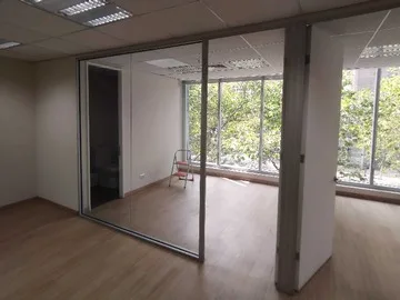 Arriendo de Oficina en Providencia, Disponibilidad automatica. (129121)