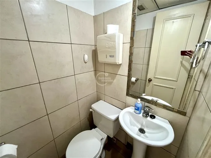 Arriendo de Oficina en Providencia, Metro salvador