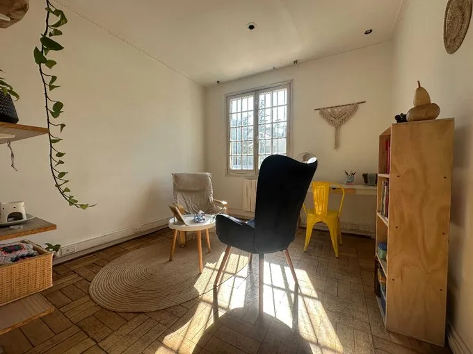 Arriendo de Oficina en Providencia, Oficina 12 mt2 // Estacionamiento