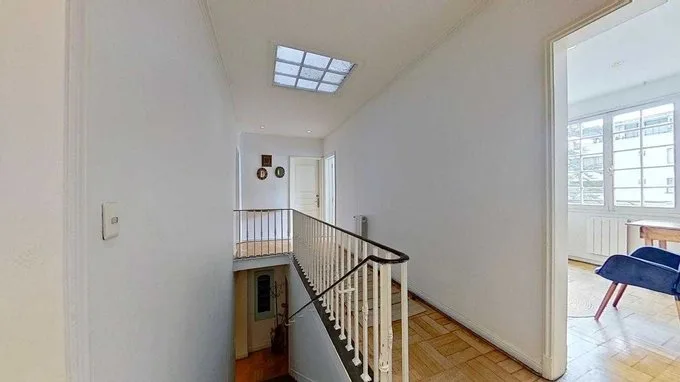 Arriendo de Oficina en Providencia, Oficina 12 mt2 // Estacionamiento