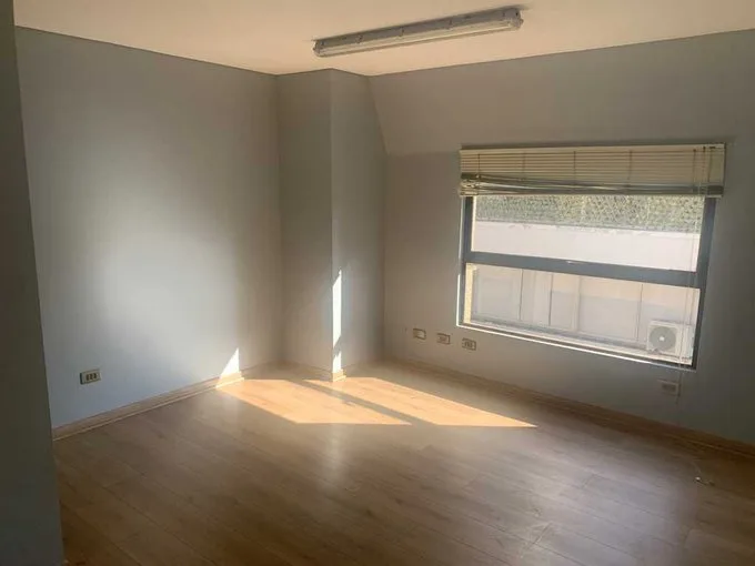 Arriendo de Oficina en Providencia, Oficina Duplex de 109m2 en La concepción (111182)