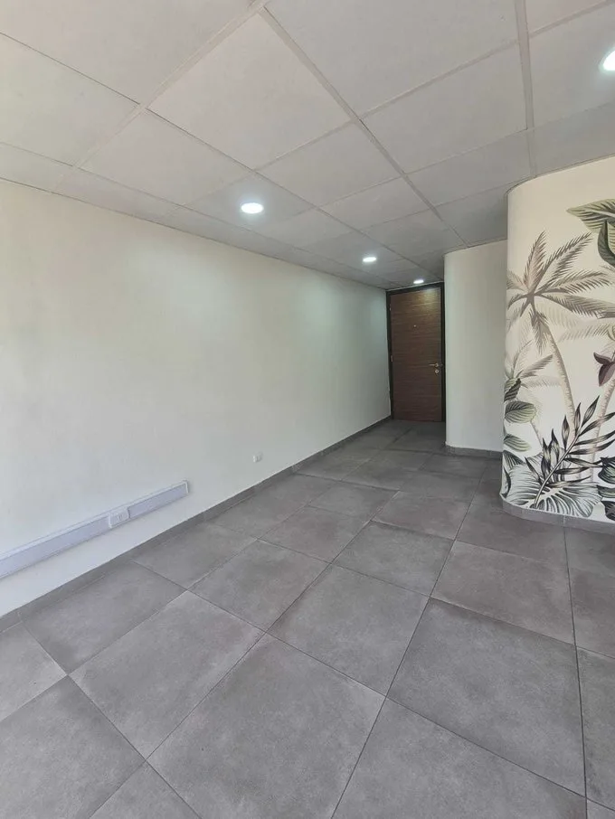 Arriendo de Oficina en Providencia, Oficina a pasos metro pedro de valdivia
