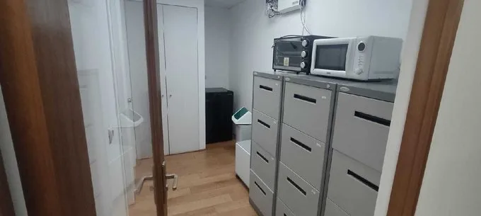 Arriendo de Oficina en Providencia, Providencia 5 privados 2 baños (127228)