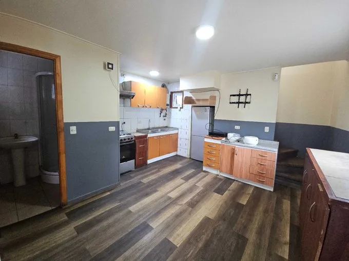 Arriendo de Oficina en Puerto Montt, Arriendo Comercial excelente ubicación Pto. (75867)
