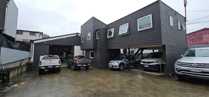Arriendo de Oficina en Puerto Montt, Arriendo Comercial excelente ubicación Pto. (75867)