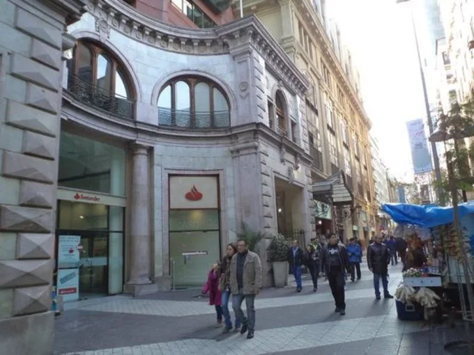 Arriendo de Oficina en Santiago, Huérfanos