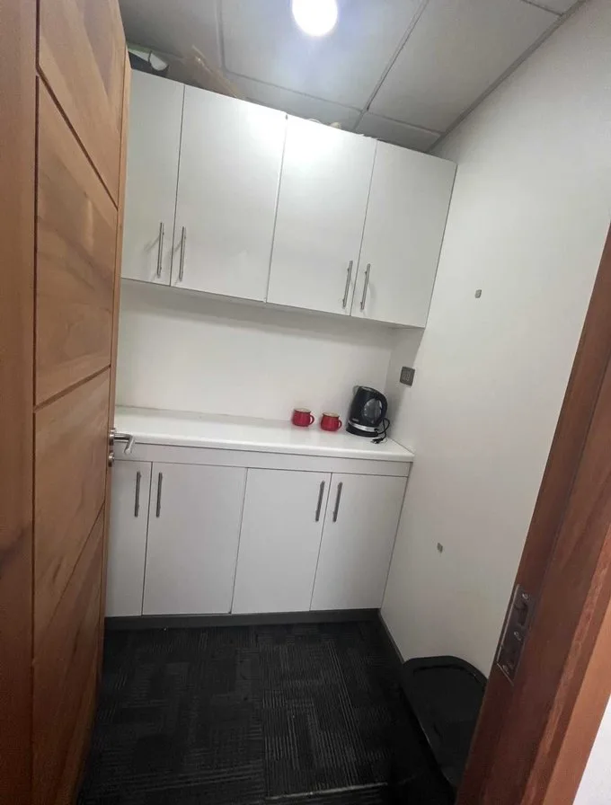 Arriendo de Oficina en Temuco, Arriendo comodas oficinas . Av. Alemania.Temu (75387)