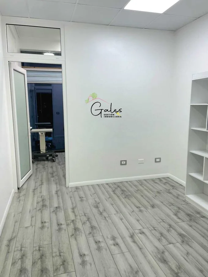 Arriendo de Oficina en Temuco, Oficina, 1 recibidor, 1 pribado, 1 baño (99347) - 1