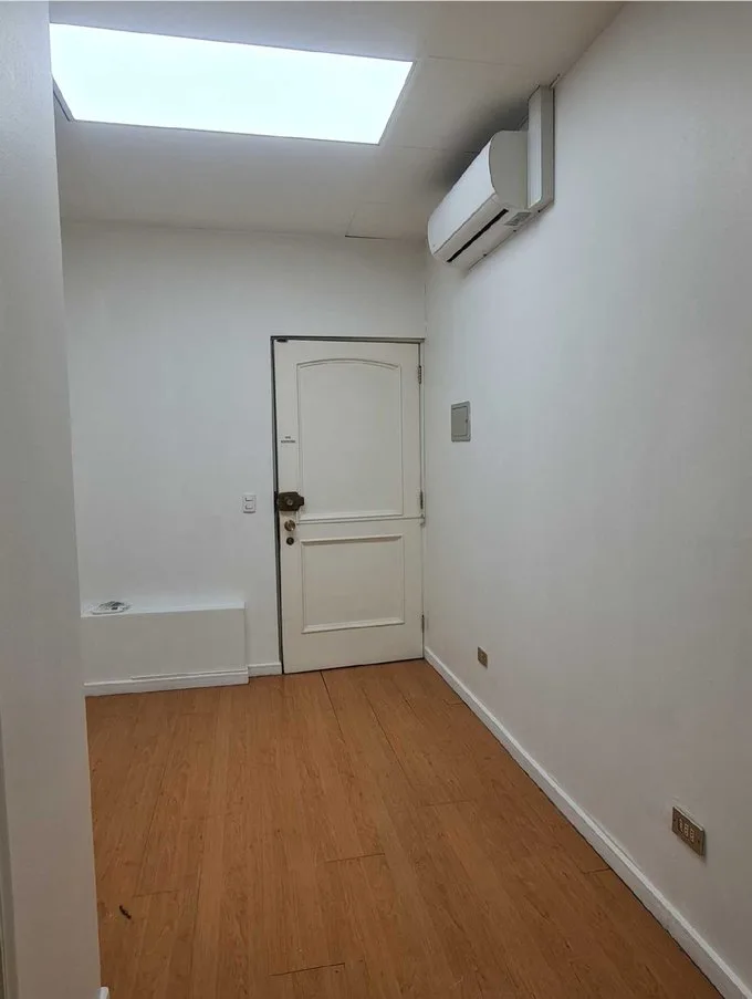 Arriendo de Oficina en Vitacura, Arriendo Oficina Profesional en Vitacura  (114330)