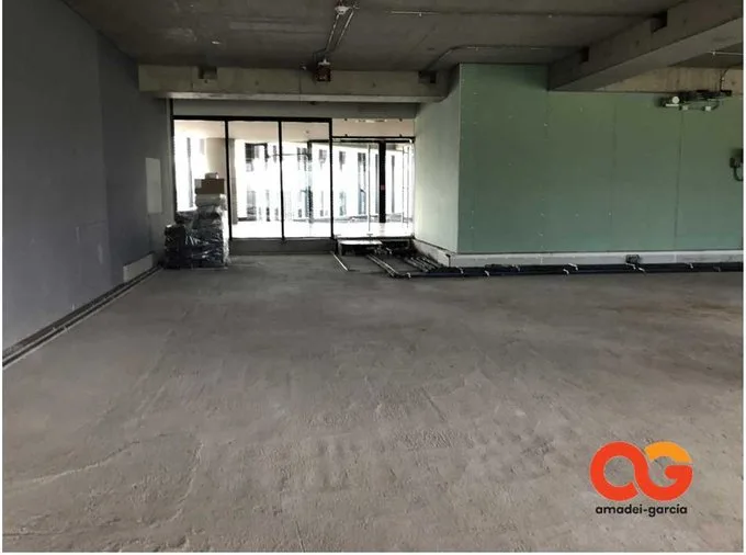 Arriendo de Oficina en Vitacura, Edificio lo recabarren/ oficina 208 m2 (100238)