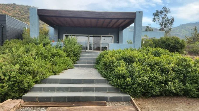 Arriendo de Casa en Colina, Lujosa Casa Amoblada en Chamisero, Colina (127637)