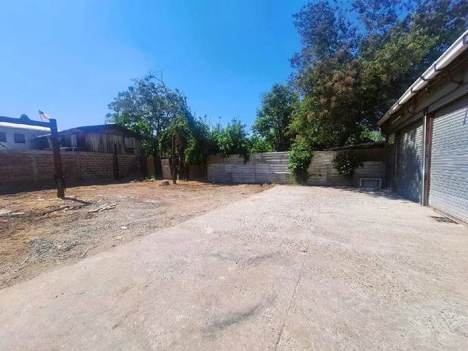 Arriendo de Terreno Industrial en Puente Alto, Galpon industrial con locomición a la puerta