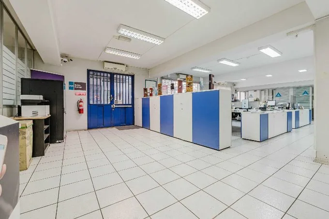 Arriendo de Terreno Industrial en Santiago, Oportunidad en Santiago Galpón de 2.107 m2 (109052)