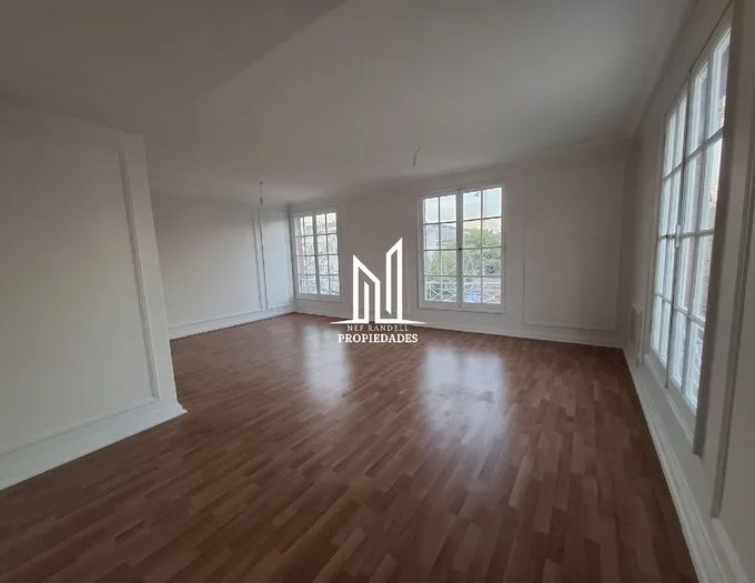 Arriendo de Oficina en Providencia, Canadá 253