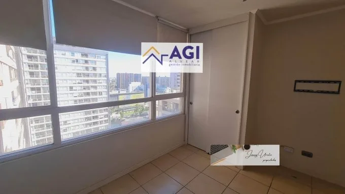 Arriendo de Departamento en Estación Central, Metro ecuador (bc1816)