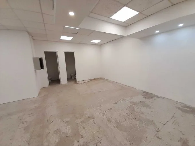 Arriendo de Local Comercial en Viña del Mar, 4 locales disponibles arlegui con traslaviña (128060)