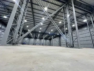 Arriendo de Terreno Industrial en Lampa, A estrenar galpon  600 mts (94129)