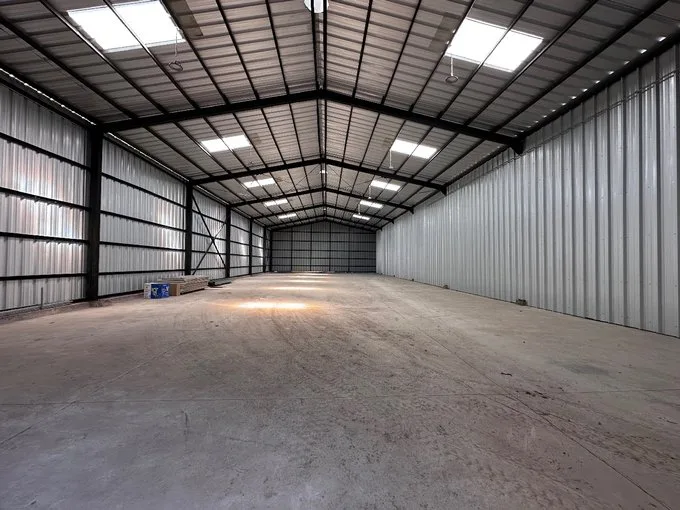 Arriendo de Terreno Industrial en Lampa, A estrenar!!! galpón de 600 mts2 (100688)