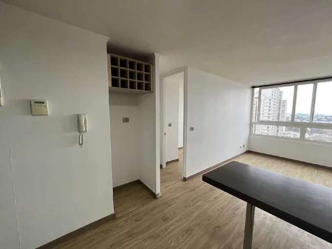 Arriendo de Departamento en Independencia, Arriendo Metro Hospitales 2d 1b 44m2 (126063)