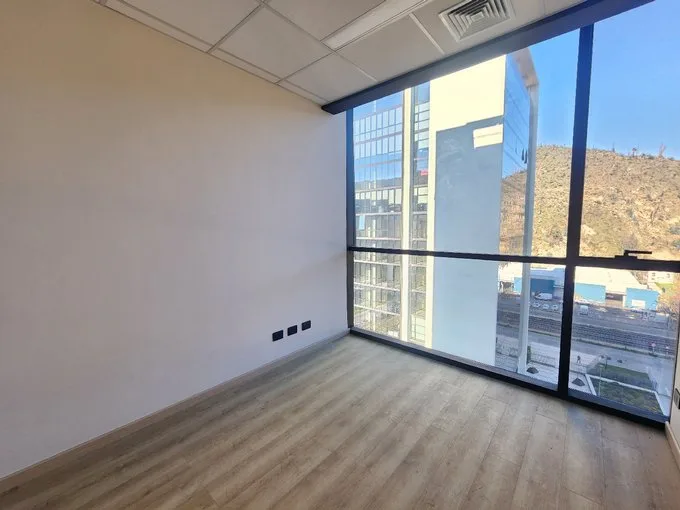 Arriendo de Oficina en Viña del Mar, C. Limache 3421 - 1