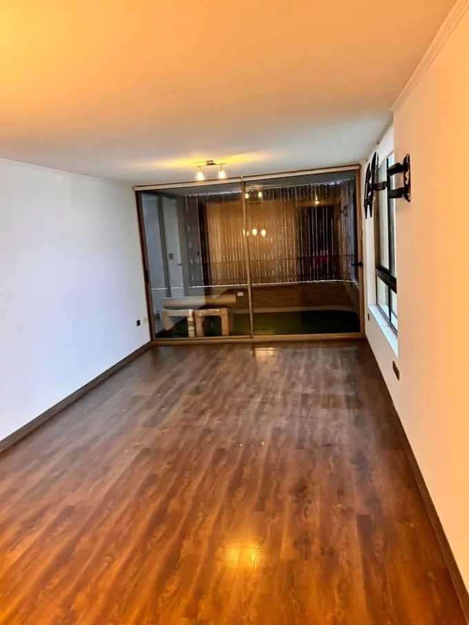 Arriendo de Departamento en Antofagasta, Excelente ubicación frente al mar  (128435) - 1