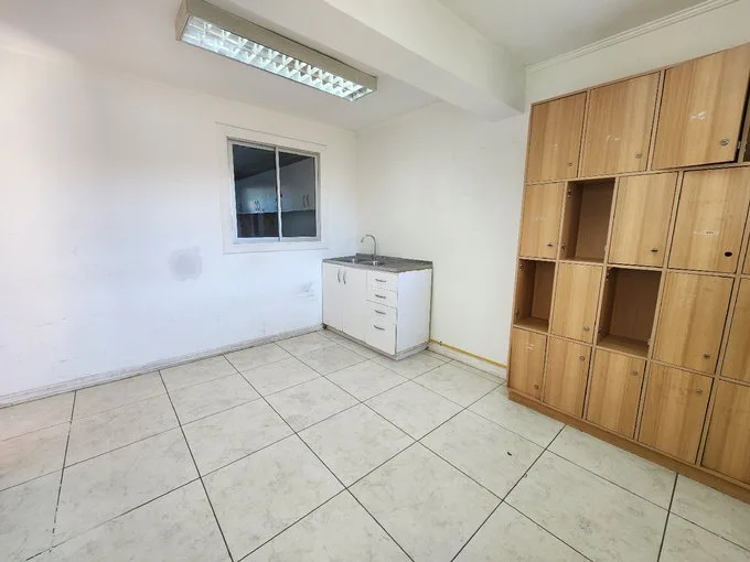 Arriendo de Local Comercial en Rancagua, Mujica 0229