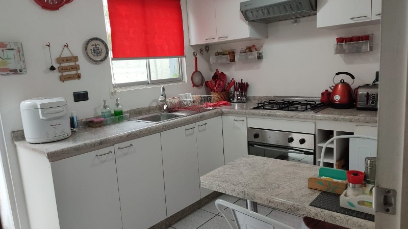 Arriendo casa en Condominio Los Naranjo, La Cruz, Quillota. Lugar tranquilo y seguro.