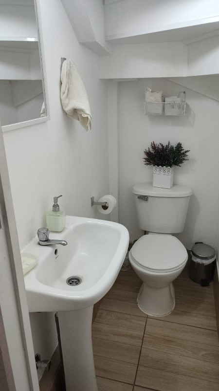 Arriendo casa en Condominio Los Naranjo, La Cruz, Quillota. Lugar tranquilo y seguro.