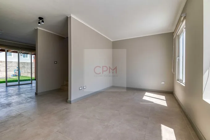 Arriendo de Casa en Lampa, Se arrienda gran casa de 3D-2B Estacionamient