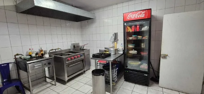 Arriendo de Local Comercial en Calama, Arriendo Restaurante Funcionando Central