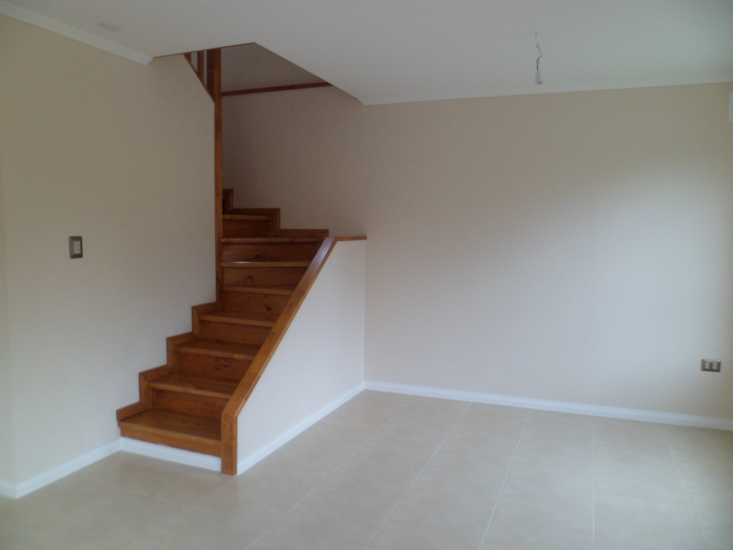 ARRRIENDO CASA 3D 2 B CALLEG C. ALTOS DEL ALMENDRAL 991 BRISAS DEL SOL ORIENTE – TALCAHUANO