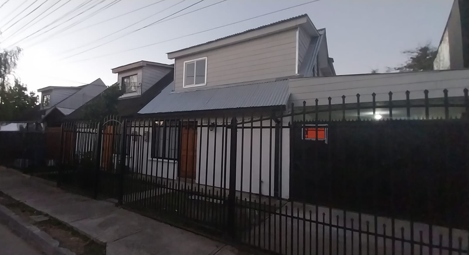Comodo Depto Remodelado en Agua Santa