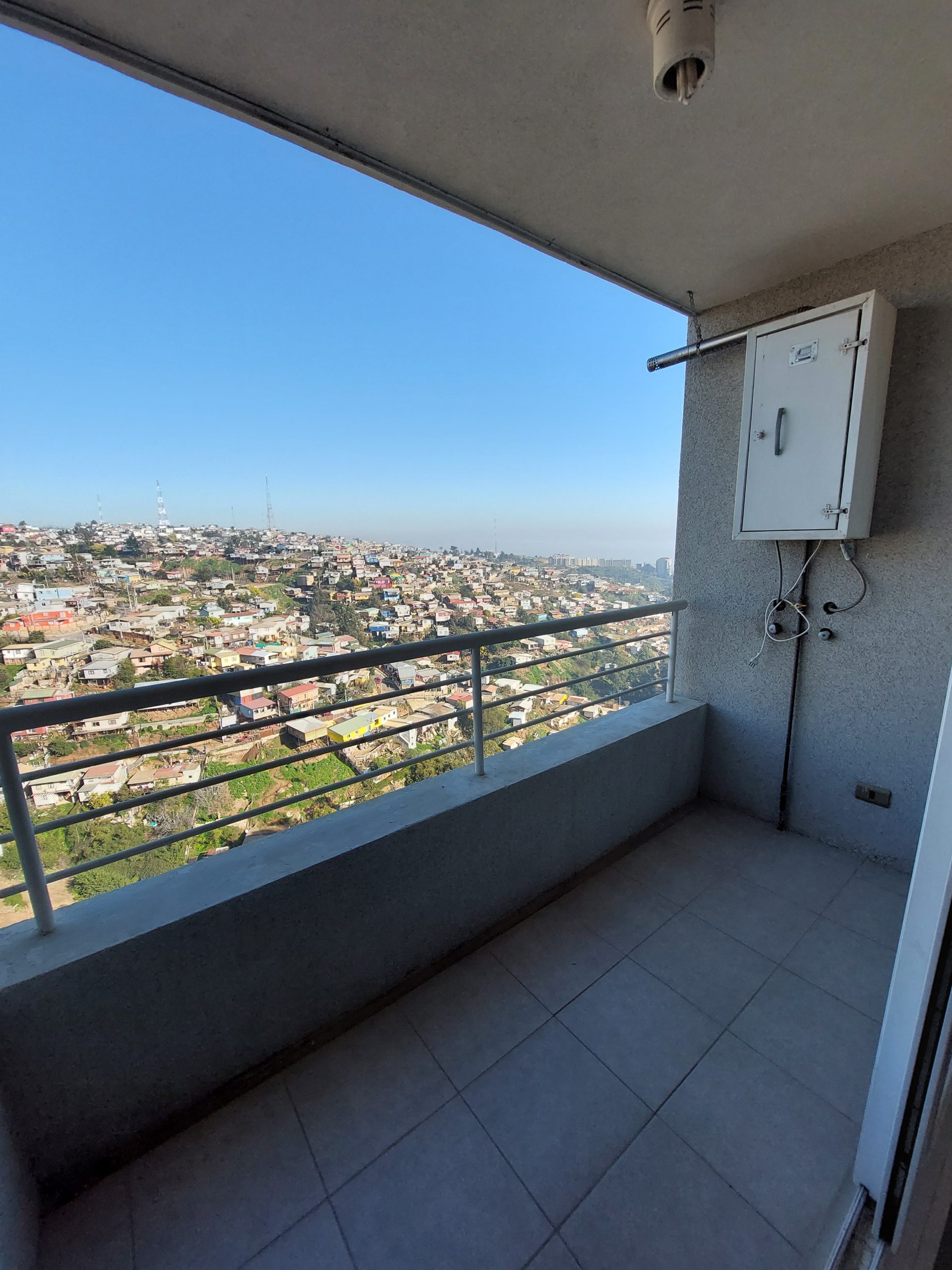 Comodo depto en Gregorio Marañon