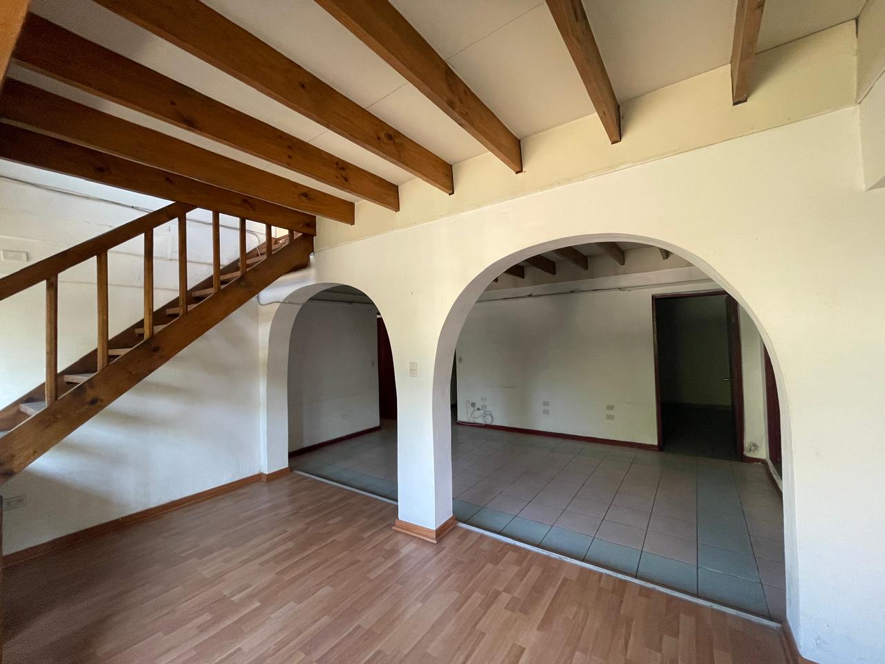 Local comercial en barrio cívico y comercial de La Cisterna