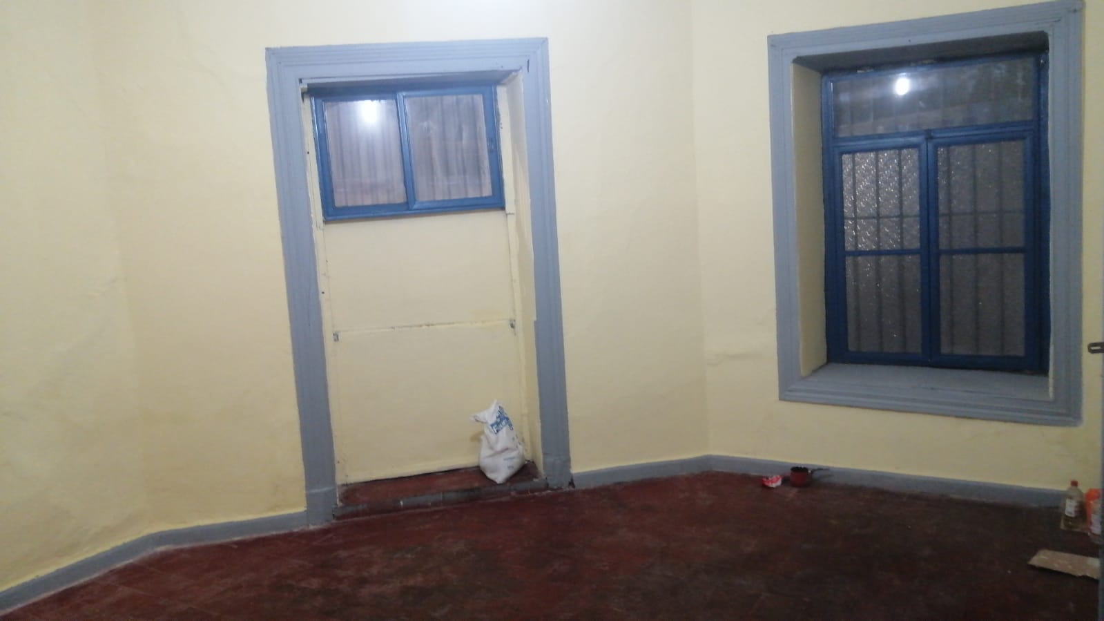 Se arriende habitación en casa tranquila de familia