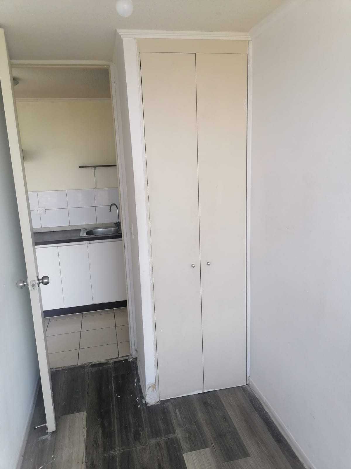 Moderno Departamento Sector Metro Las Rejas
