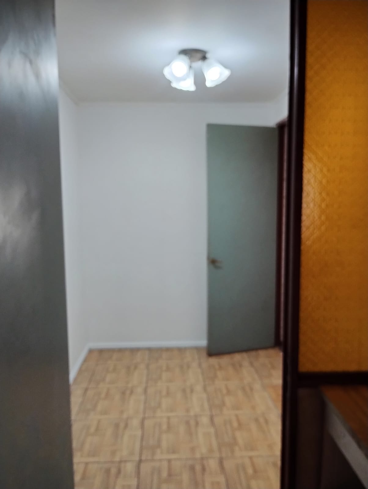 ARRIENDO INMUEBLE UBICADO EN PJE EMBALSE CAREN, A PASOS DEL JUMBO, EASY, INTERSALUD