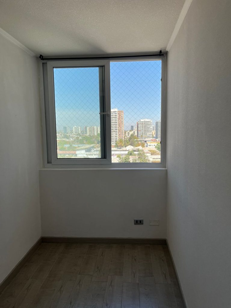 Arriendo Departamento 2D + 1B con Estacionamiento propio a pasos del metro Departamental