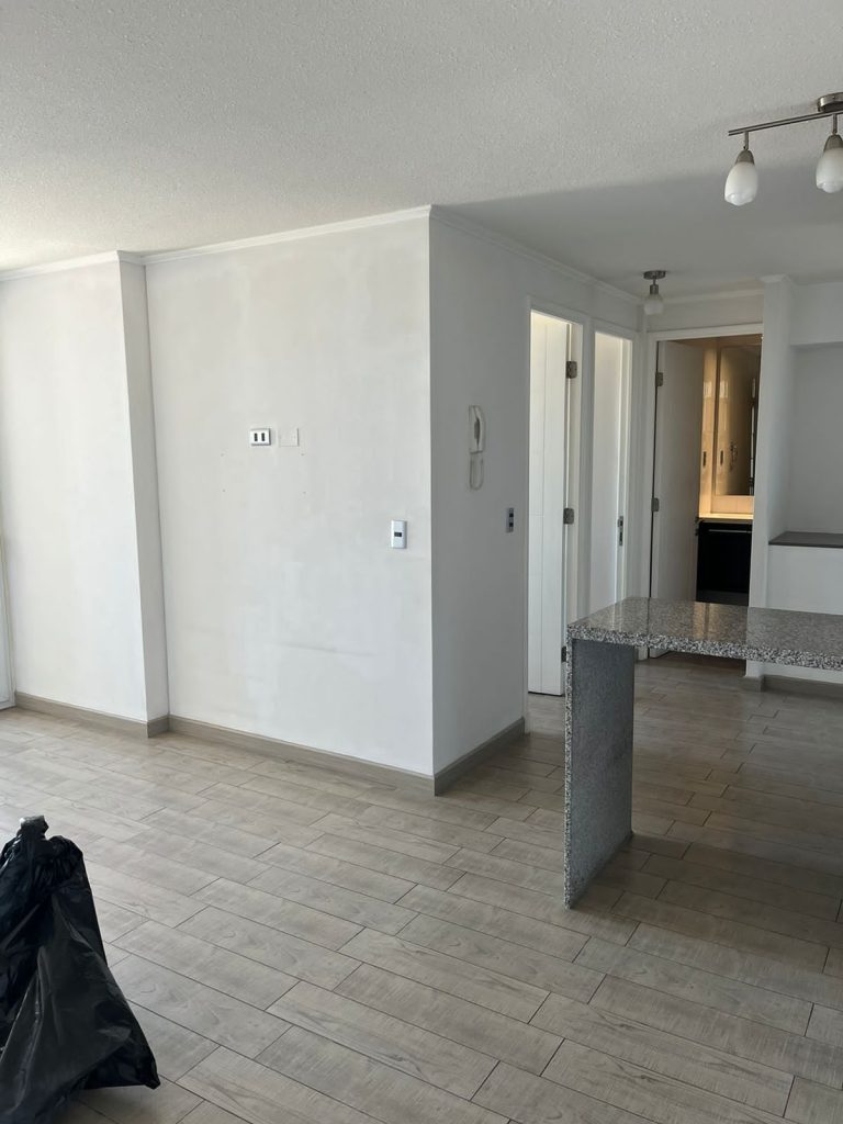 Arriendo Departamento 2D + 1B con Estacionamiento propio a pasos del metro Departamental