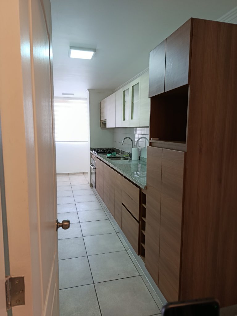 Hermoso departamento, estacionamiento y bodega, gastos comunes incluidos