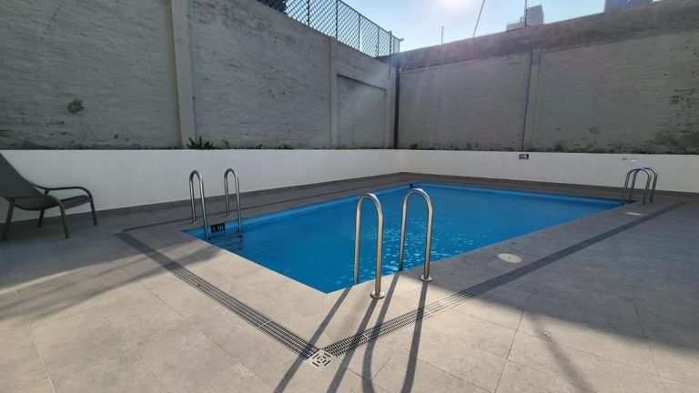 Depto 1 dormitorio 2 baños, sin estacionamiento ni bodega, amplio, nuevo, entrega inmediata